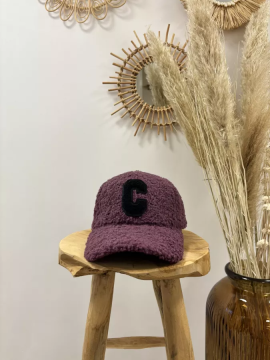 Casquette violette