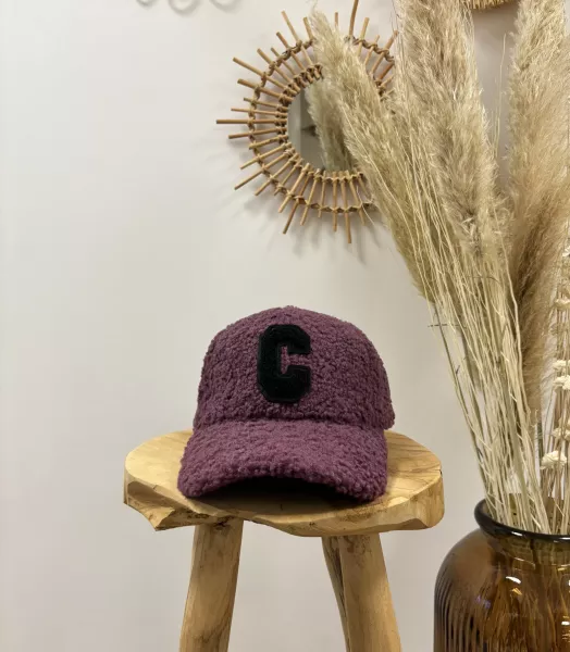 Casquette violette